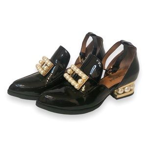 Women Leather Shoes with Pearl Heels Size 8